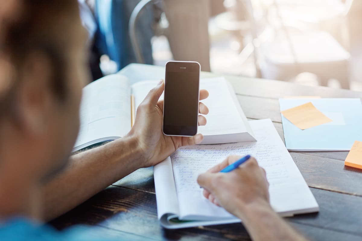 Citation Management Apps for Mobile: Research on the Go