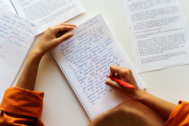 Consistent Citation Style APA vs MLA vs Chicago: Which Citation Style Should You Choose for Your ...